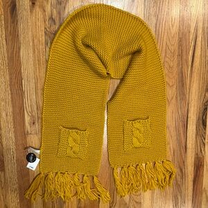 NEW WITH TAGS blanket scarf